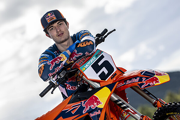 Lucas Coenen e Red Bull KTM Factory Racing nel contesto del recupero dall'infortunio in MXGP