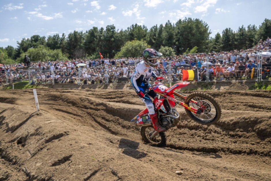 Jeffrey Herlings protagonista del MXGP delle Fiandre sul circuito di Lommel