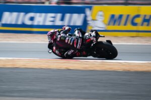 tripletta-aprilia-silverstone_4-1.jpg