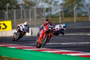 Jake Dixon e Honda HRC nel weekend WorldSBK di Magny-Cours