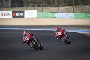 Ducati del team Aruba.it Racing nel weekend Superbike di Magny-Cours