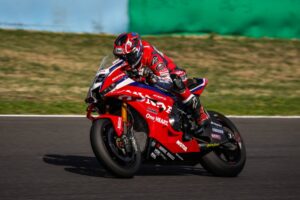 Honda HRC nel weekend del WorldSBK Magny-Cours