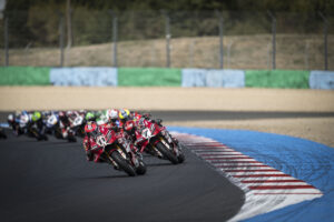 Aruba.it Racing-Ducati protagonista nel weekend Superbike di Magny-Cours