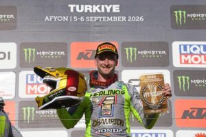 Gamma di pneumatici Pirelli SCORPION MX per il motocross e il titolo MXGP 2026