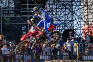 Jeffrey Herlings nella gara di qualifica della MXGP Cina a Shanghai