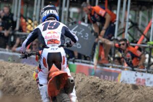 Sacha Coenen e la KTM 250 SX-F nel weekend del GP Cina MXGP