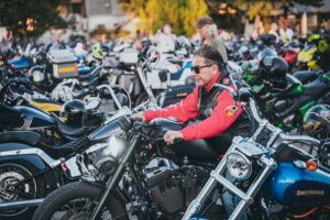 Main Stage alla Italian Bike Week 2025 a Lignano Sabbiadoro, palco nel villaggio Area Luna Park