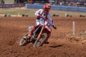 Tom Vialle protagonista della qualifica MXGP Australia a Darwin