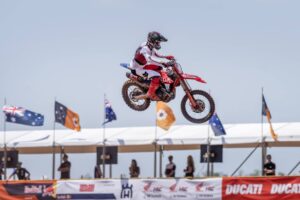 Tom Vialle protagonista della qualifica MXGP Australia a Darwin