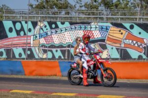Tom Vialle protagonista della qualifica MXGP Australia sul tracciato di Darwin