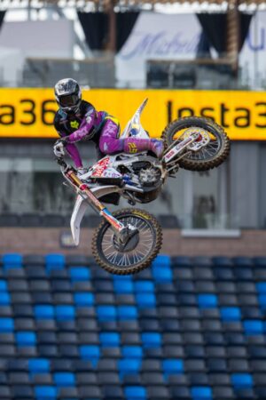 Honda HRC Progressive agli SMX Playoffs Los Angeles con Hunter Lawrence nella classe 450