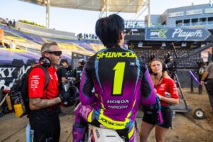 Honda HRC Progressive agli SMX Playoffs Los Angeles, con Hunter Lawrence in corsa per il titolo 450