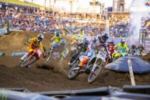 Honda HRC Progressive e Hunter Lawrence protagonisti degli SMX Playoffs Los Angeles nella classe 450