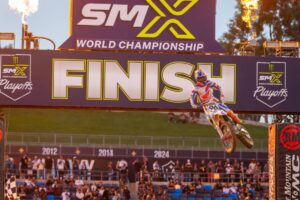 Honda HRC Progressive e Hunter Lawrence agli SMX Playoffs di Los Angeles