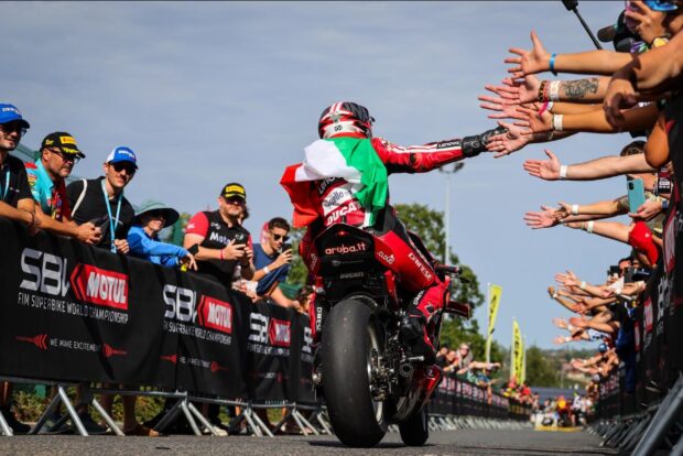 Nicolò Bulega campione WorldSBK 2026 con Aruba.it Racing Ducati