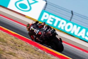 aprilia-racing-misano_6.jpg