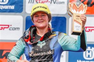 Courtney Duncan sul podio del GP di Darwin nel Mondiale WMX