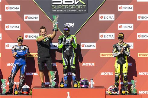 Kawasaki WorldSSP Team e Ninja ZX-6R 636 protagonisti della doppietta a Cremona