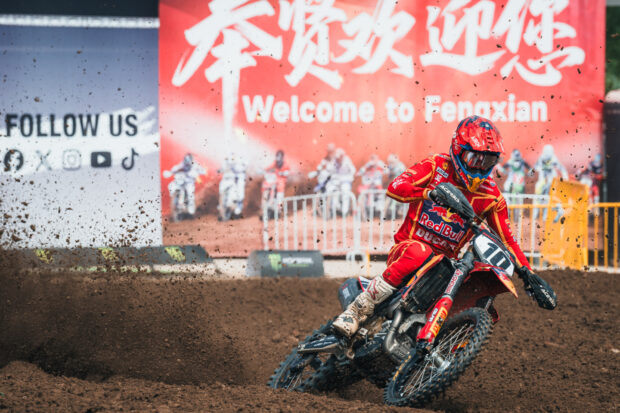 Calvin Vlaanderen con la Ducati Desmo450 MX nel quarto posto del Gran Premio MXGP Cina 2026