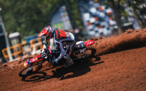 Ducati Desmo450 MX impegnata nel GP Australia MXGP sul circuito di Darwin