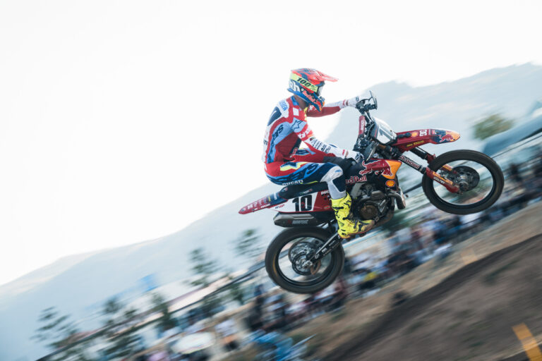 Ducati Desmo450 MX impegnata nel Gran Premio della Turchia MXGP ad Afyon