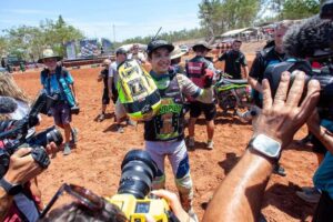 Guillem Farres, campione MX2 2026 con Triumph Racing e pneumatici Dunlop