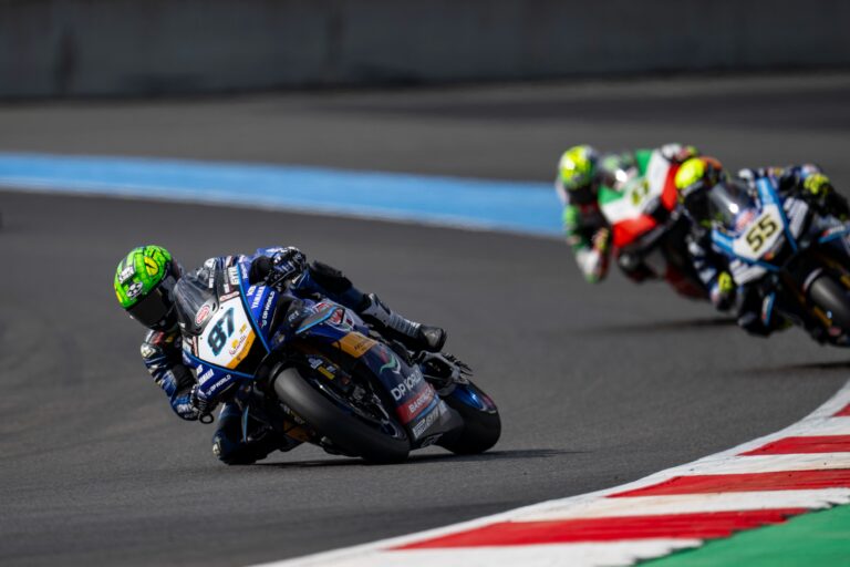Remy Gardner con il GYTR GRT Yamaha WorldSBK Team a Magny-Cours