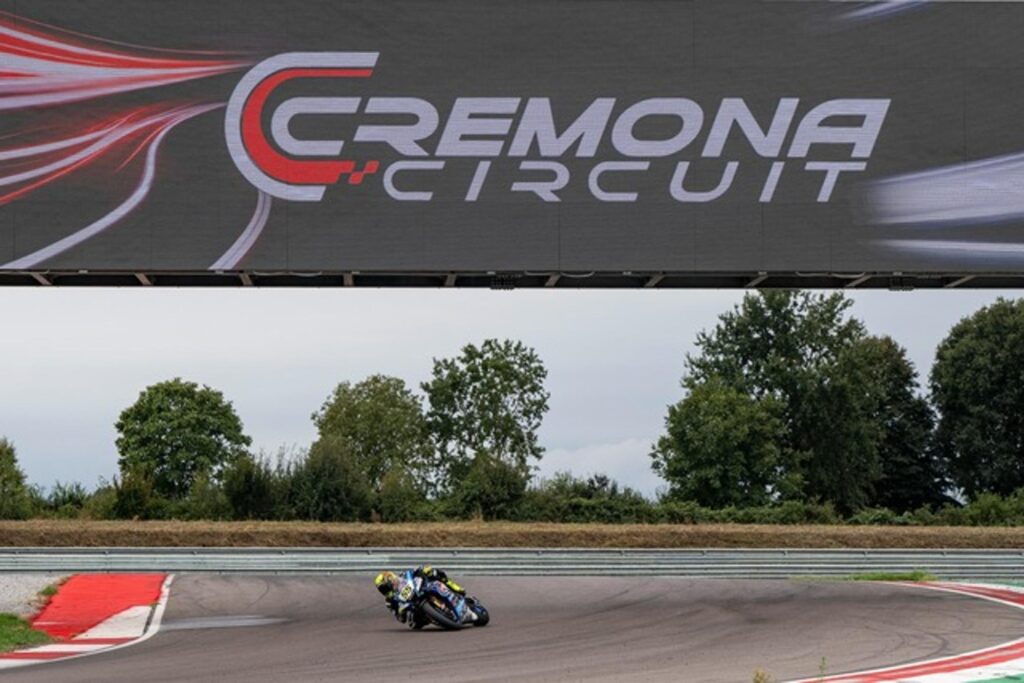 Andrea Locatelli con Yamaha nel contesto del round WorldSBK Cremona