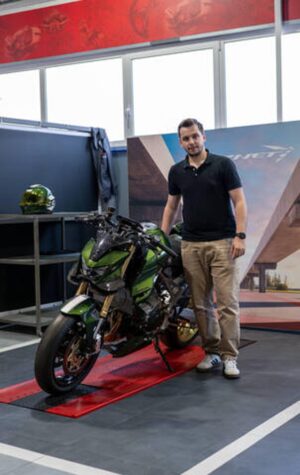 Honda CB750 Hornet Mugen, special di Mototrofa vincitrice del contest Honda Customs