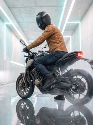 Stylmartin REED WP, sneaker moto alta nera con membrana waterproof e protezioni per la guida
