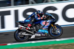 Pata Maxus Yamaha al WorldSBK di Magny-Cours con Vierge tra i protagonisti delle prove libere