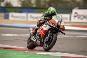 Bimota KB998 Rimini del bimota by Kawasaki Racing Team nel WorldSBK Magny-Cours