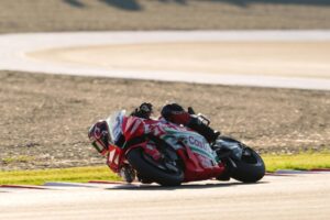 Honda MotoGP a Motegi impegnata nel lavoro sul passo con la RC213V