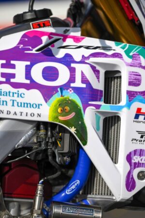 Carene speciali Honda HRC Progressive destinate all’asta benefica per la ricerca pediatrica