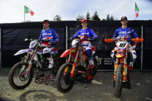 Squadra italiana al Motocross delle Nazioni di Ernee con Adamo, Forato e Zanchi