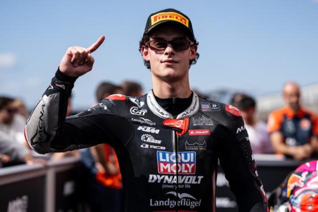 Izan Guevara protagonista del record Motegi 2026 in qualifica Moto2