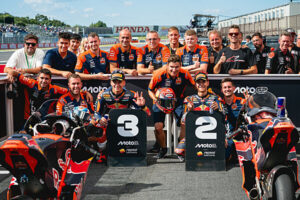 Brian Uriarte e Alvaro Carpe del Red Bull KTM Ajo in Moto3 a Motegi