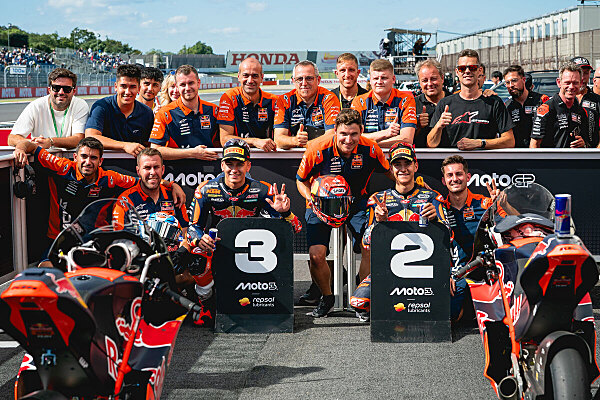 Brian Uriarte e Alvaro Carpe del Red Bull KTM Ajo in Moto3 a Motegi