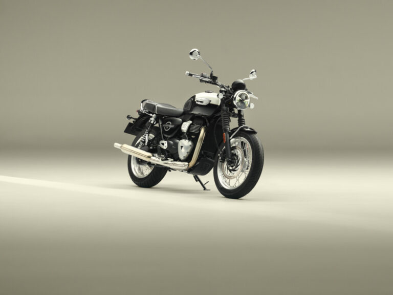 149804_triumph-bonneville-t40_1.jpg