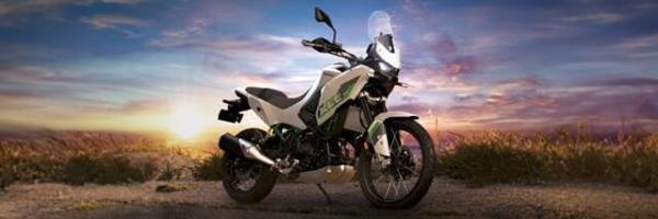 Kawasaki KLE500 SE Smartride 2027 con frizione automatica