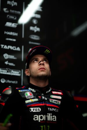 aprilia-racing-a-motegi_6-1.jpg