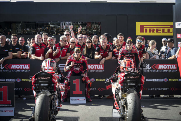 Nicolò Bulega e Aruba.it Racing Ducati protagonisti della vittoria a Estoril in Superbike