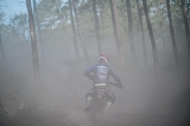 Italia in testa alla Sei Giorni Enduro dopo il terzo giorno di gara in Portogallo