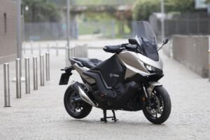 Tucano Urbano, crescono le ricerche per i coprigambe scooter
