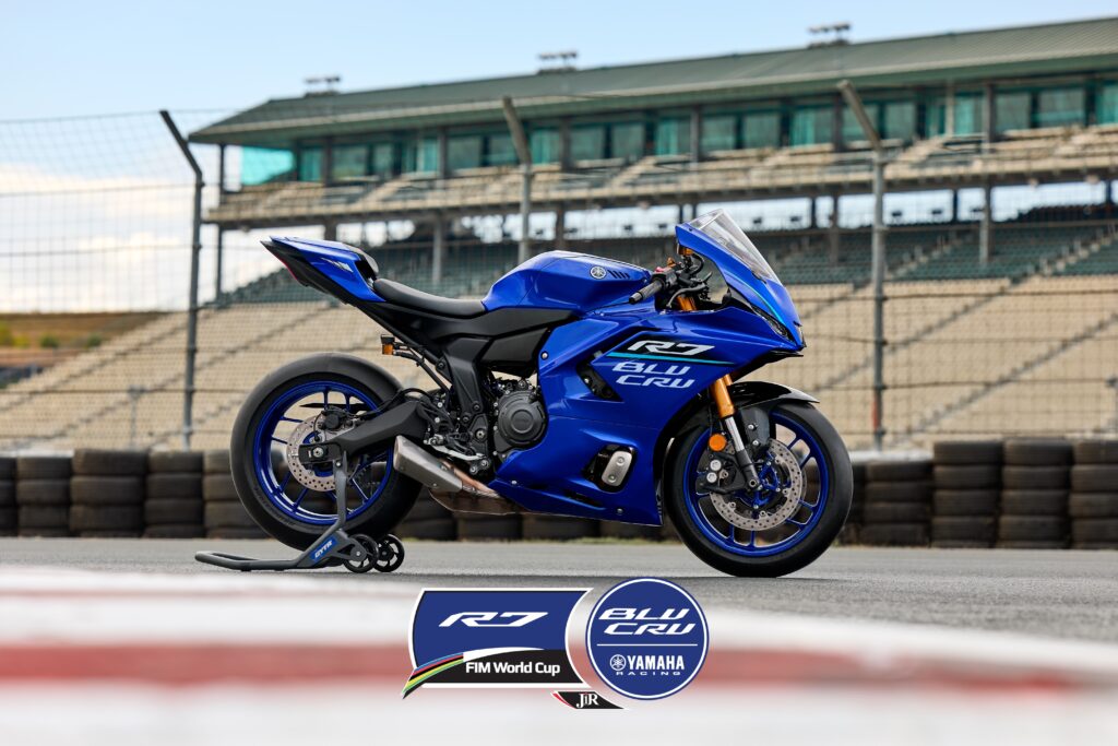 Yamaha R7 BLU CRU World Cup, la nuova moto della serie internazionale dal 2027